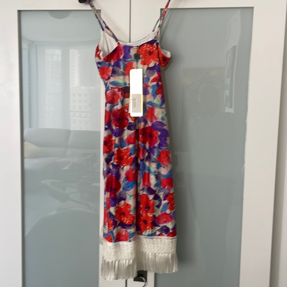 Patbo M dress, multicolor, stretchy and flattering.